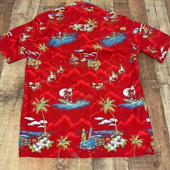 Pacific Legend Vintage Hawaiian Christmas Surfing Santa Button Down Shirt - Picture 5 of 7
